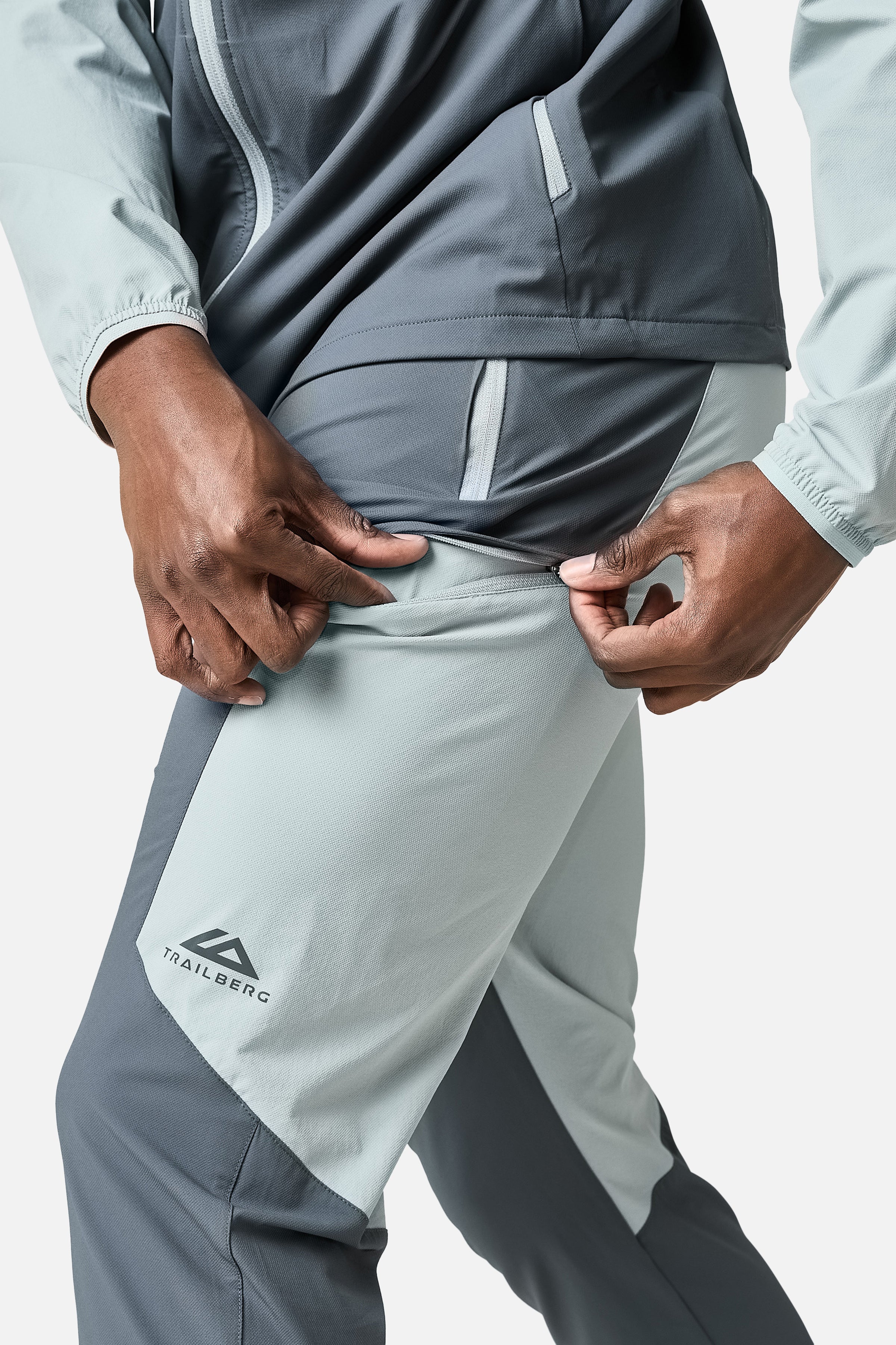 Odyssey 2.0 Outdoor Tracksuit - Graphite Grey - Image 11