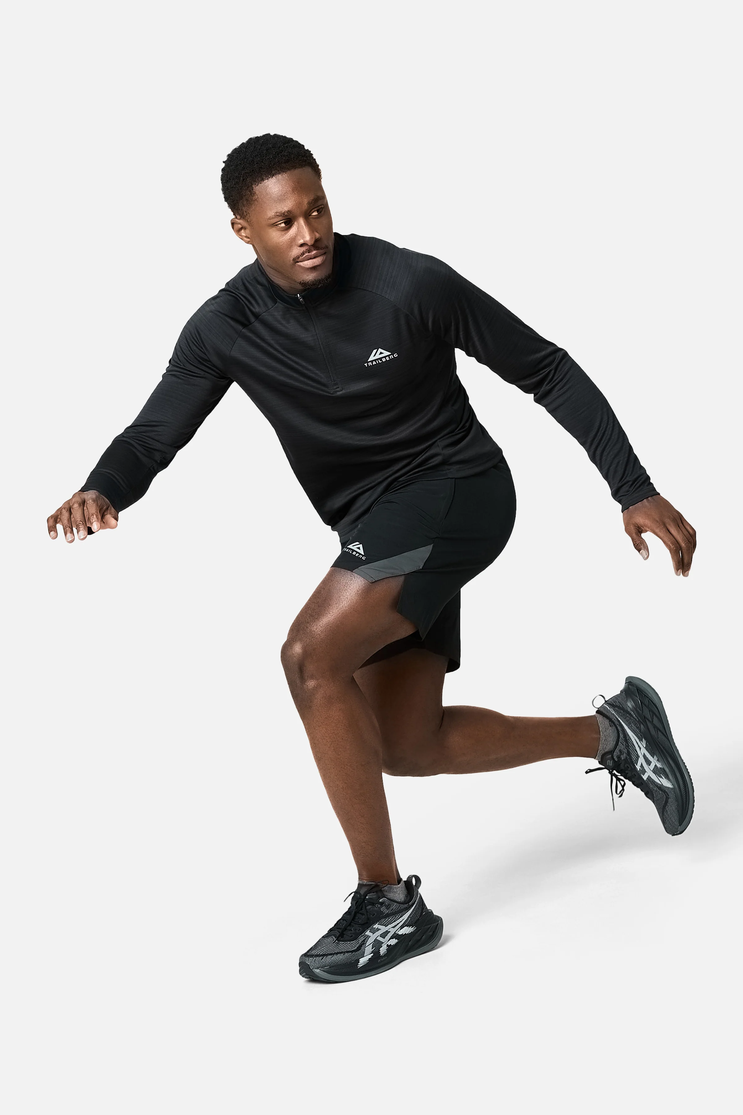 SS26 Cloud 1/4 Zip - Black/Volcano Grey - Image 3