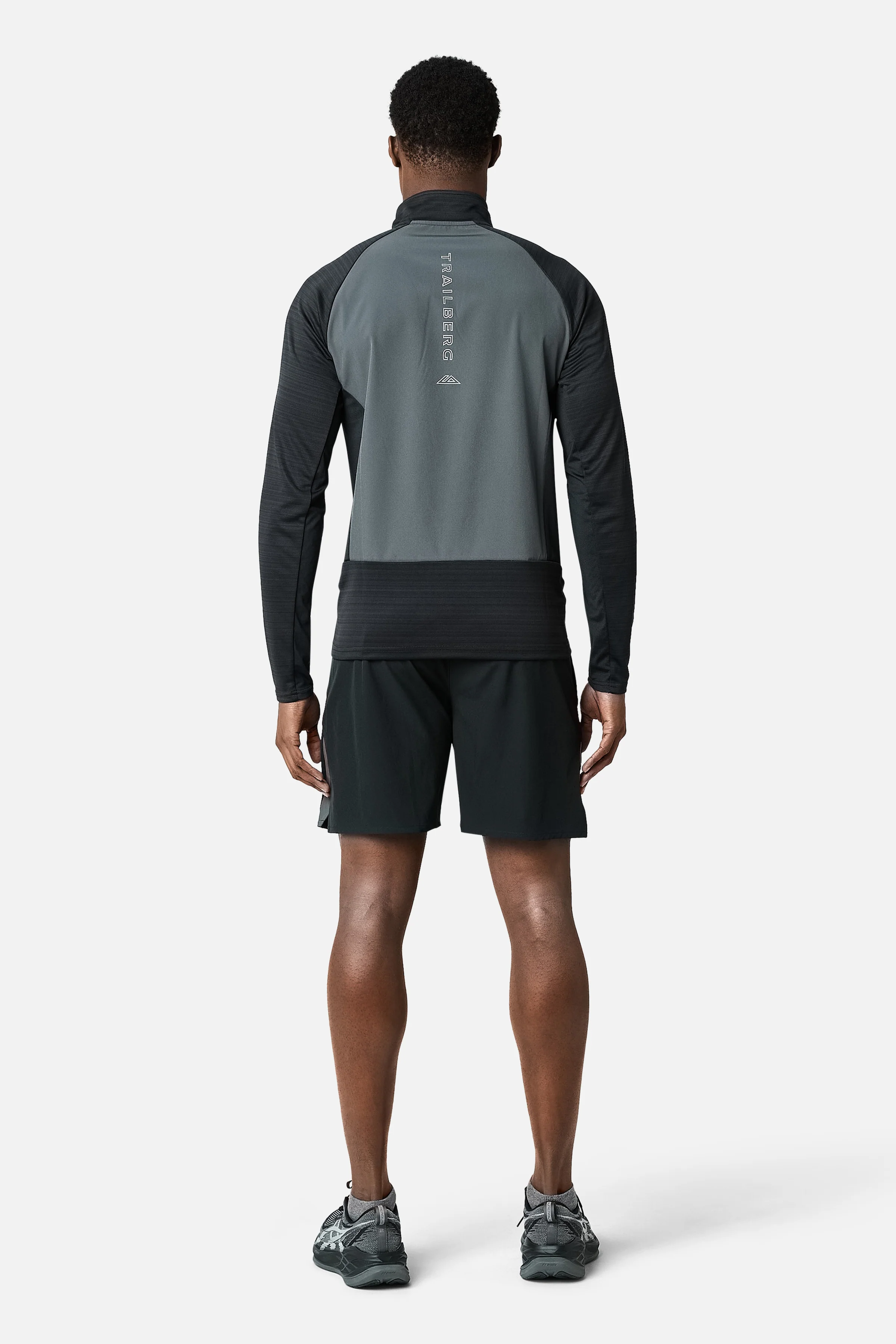 SS26 Cloud 1/4 Zip - Black/Volcano Grey - Image 5