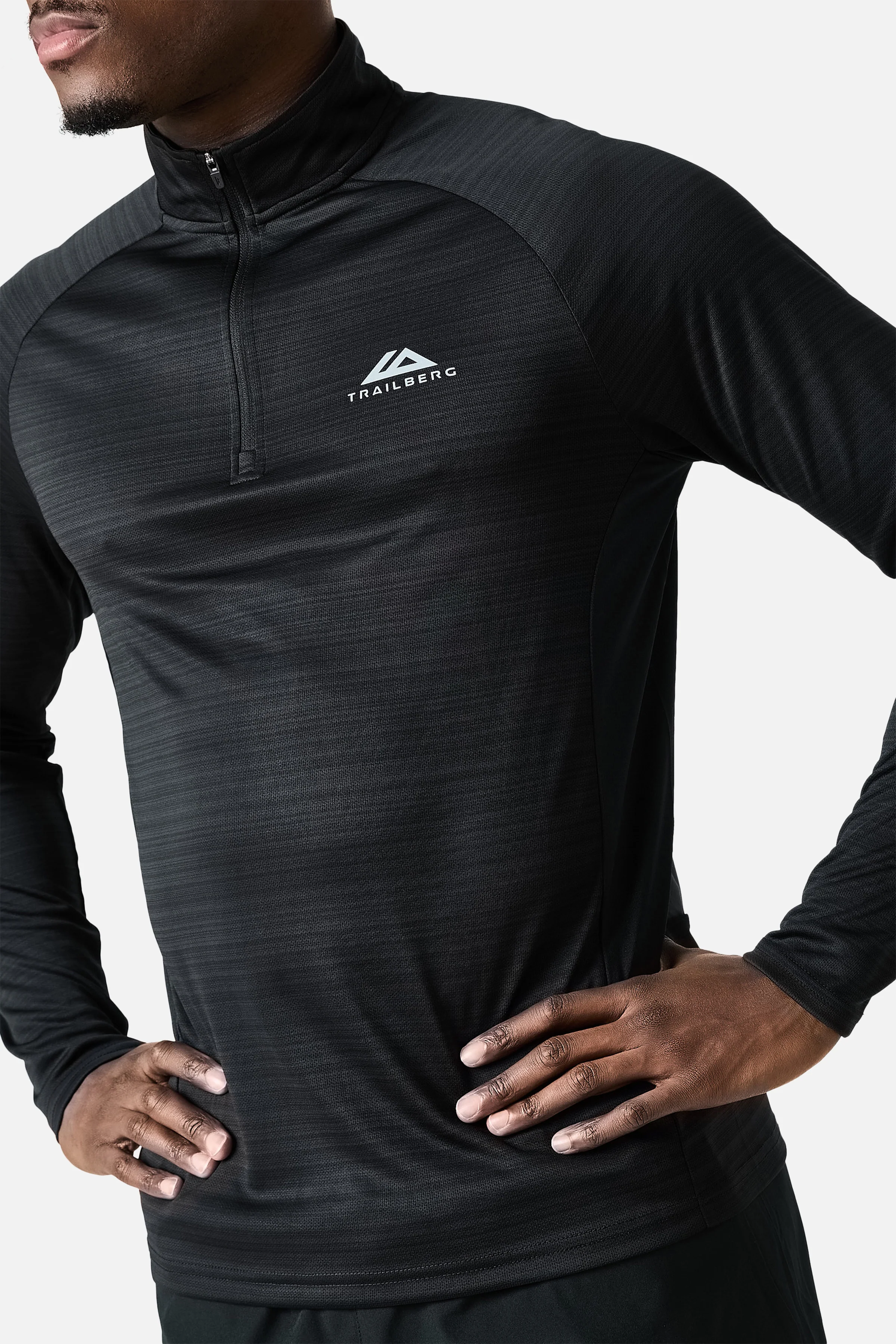 SS26 Cloud 1/4 Zip - Black/Volcano Grey - Image 6